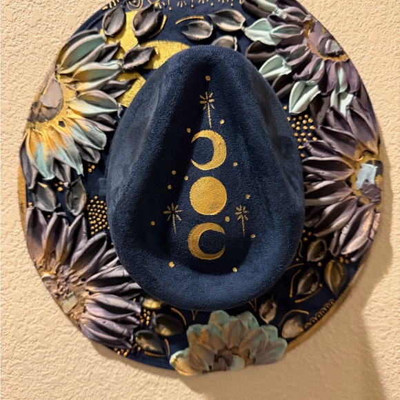 Beyond the Canvas by Yaya Other - Navy and Gold Celestial Women's Hat